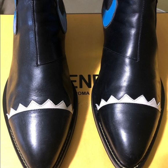 Fendi Chelsea Boots - Picture 7 of 11